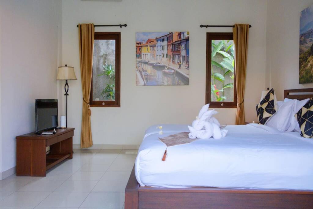 Villa Akmali Berawa - 3 Bedrooms Canggu Екстериор снимка