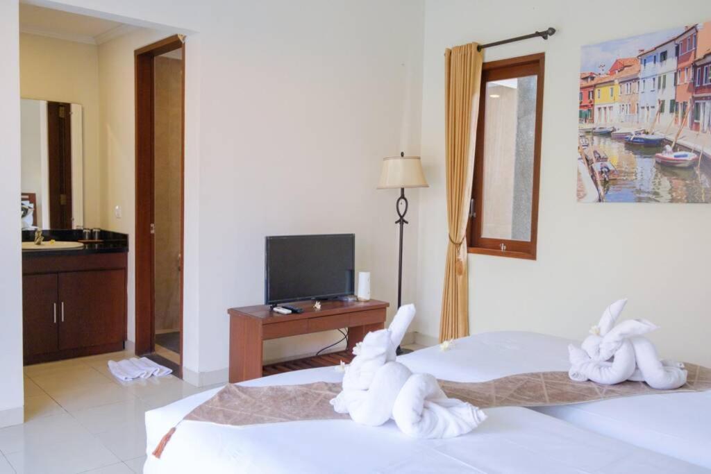 Villa Akmali Berawa - 3 Bedrooms Canggu Екстериор снимка